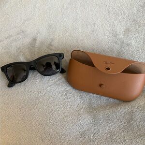 Ray-Ban Black Sunglasses w/ Tan Leather Case Classic Style